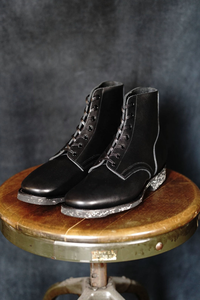 CLINCH Yeager boots Gustave Cowhide Black