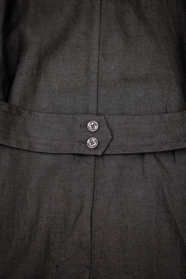 Django Atour classic artisanal heavylinen coat / black